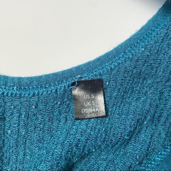 Urban Outfitters Crop Top - Picture 5 of 5